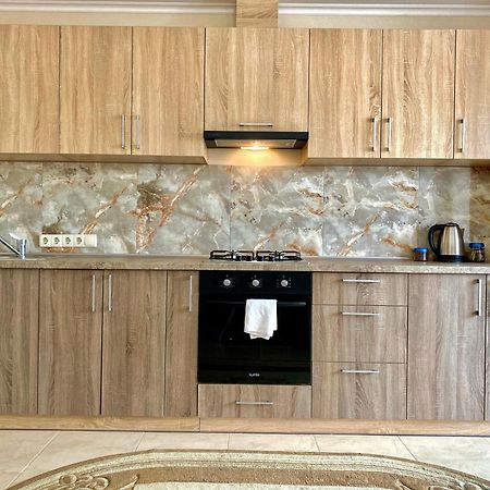 Apartpoltava Світлі Просторі Апартаменти 80М2 , 2-Окремі Кімнати, Новобудова Центр Чек Банківський Poltava Exterior foto