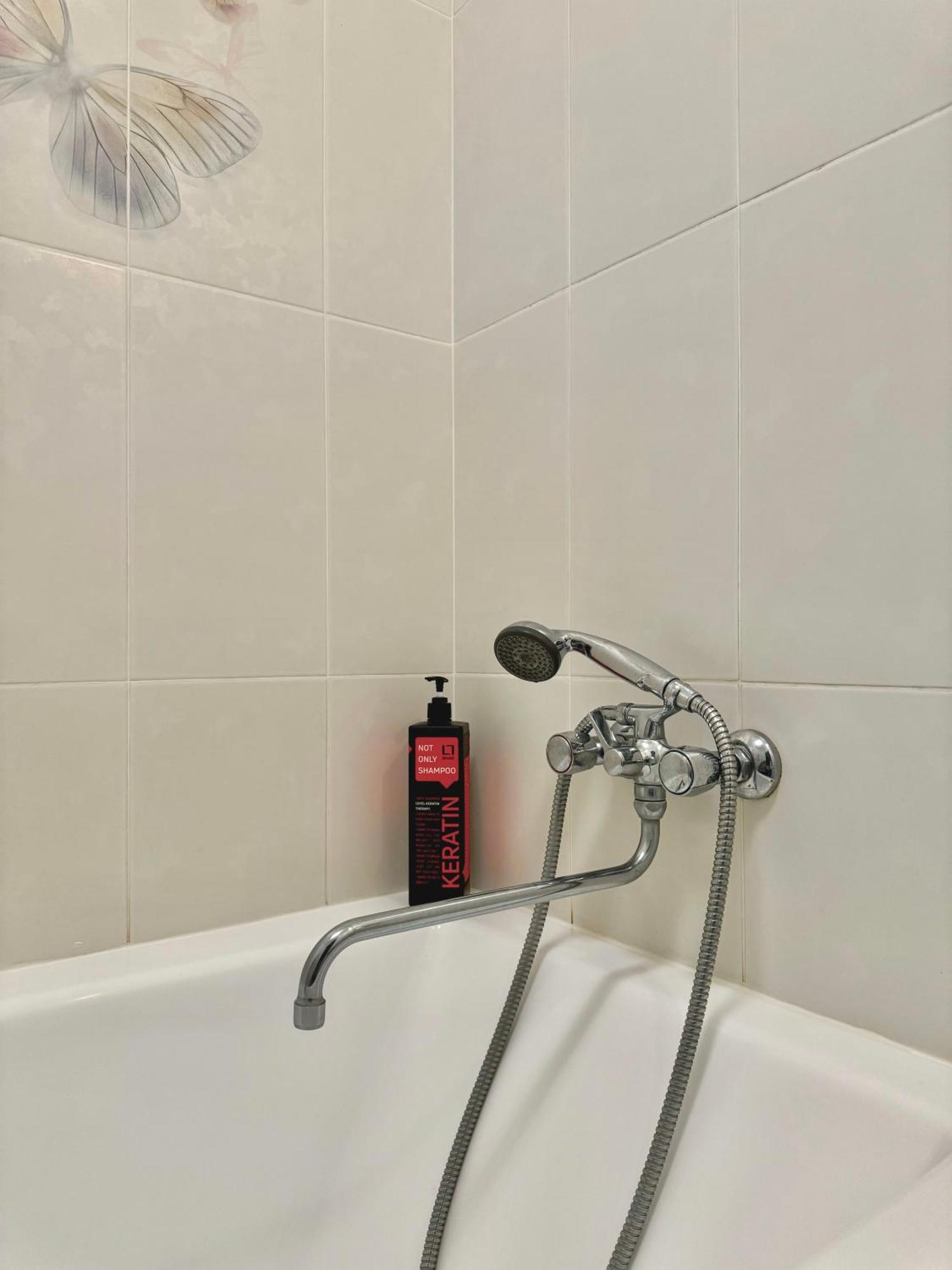 Apartpoltava Світлі Просторі Апартаменти 80М2 , 2-Окремі Кімнати, Новобудова Центр Чек Банківський Poltava Exterior foto