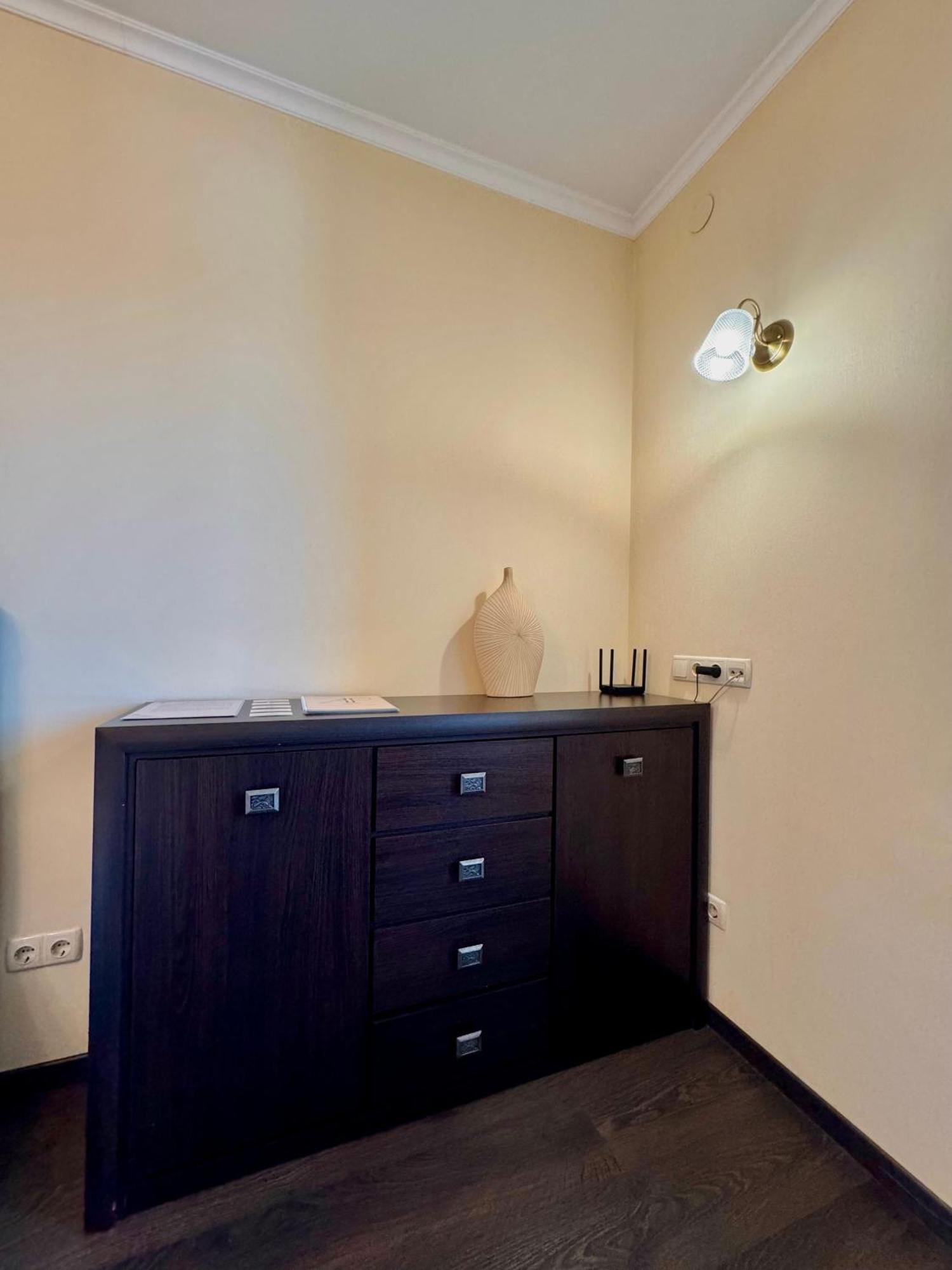 Apartpoltava Світлі Просторі Апартаменти 80М2 , 2-Окремі Кімнати, Новобудова Центр Чек Банківський Poltava Exterior foto